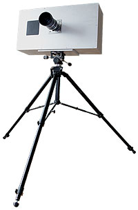 Среднеформатная фотокамера с гиперразрешением 1.3 Гига Пикселя.
Medium format camera with Hyper-resolution 1.3 Giga Pixels.